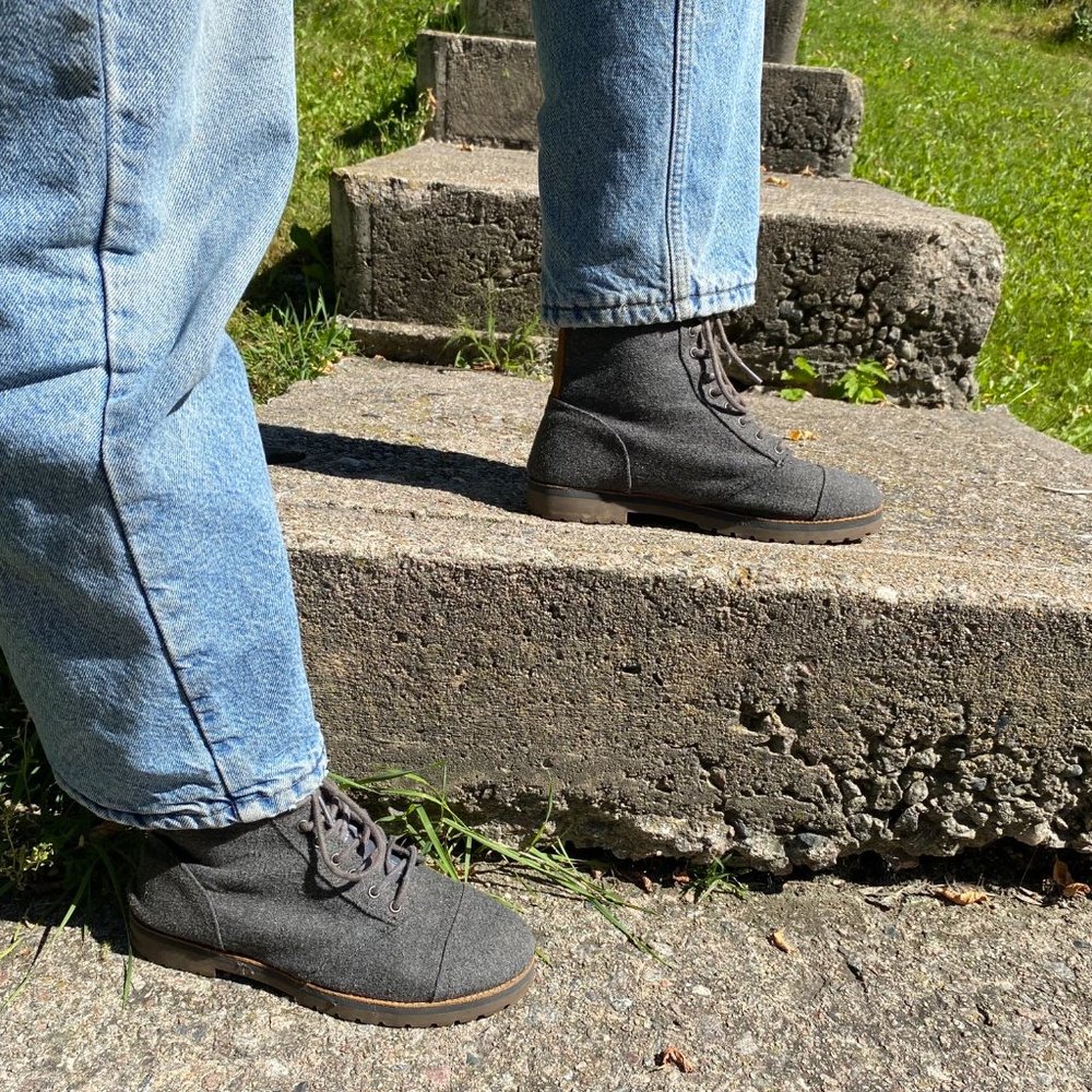 Women's Reef Lace Boot - Picture 2 of 6